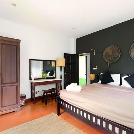 Beachfront Pool Villa カマラビーチ エクステリア 写真