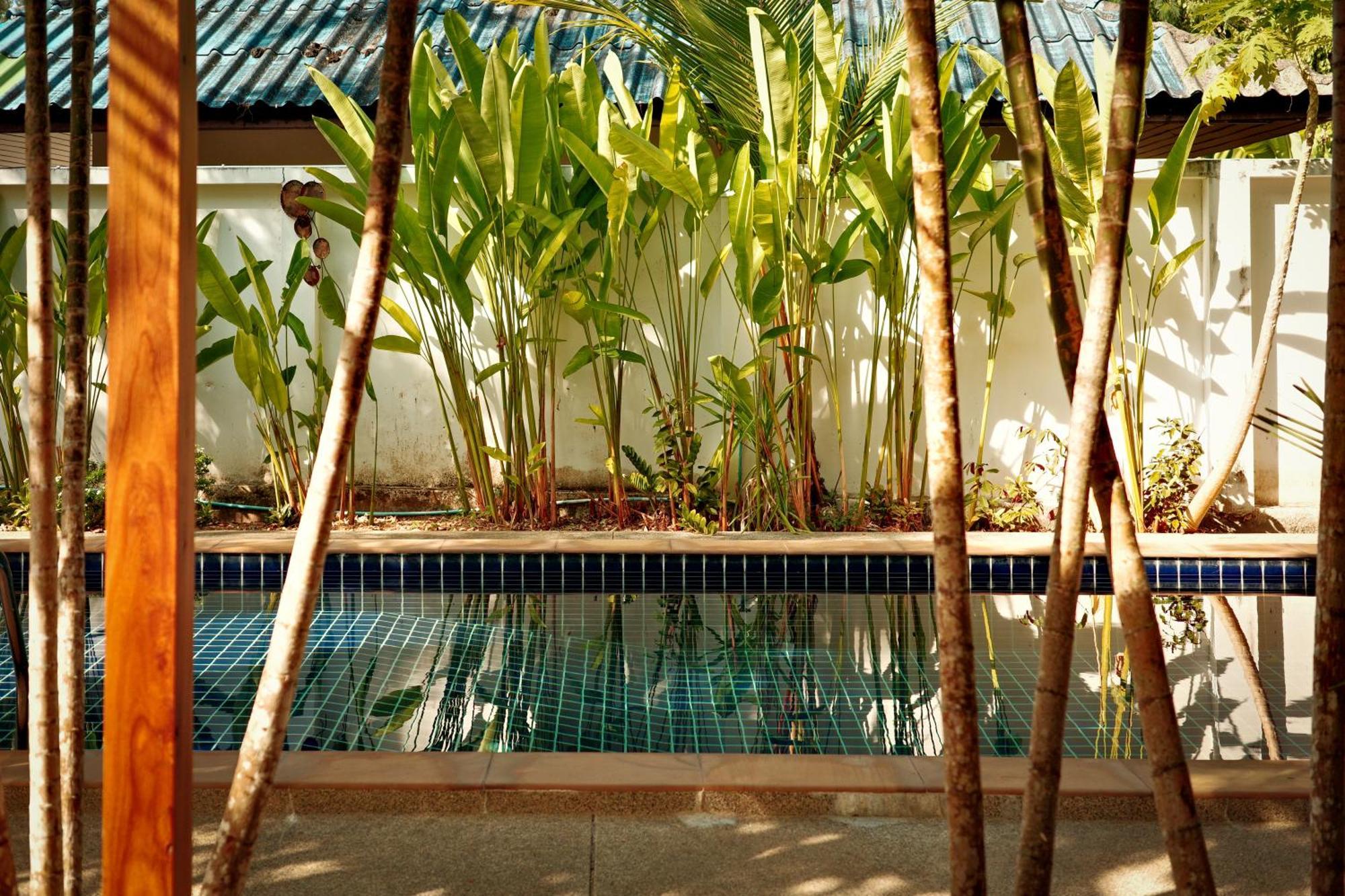 Beachfront Pool Villa カマラビーチ エクステリア 写真