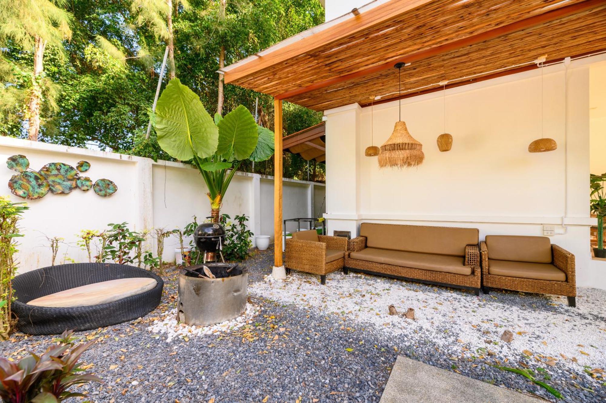 Beachfront Pool Villa カマラビーチ エクステリア 写真