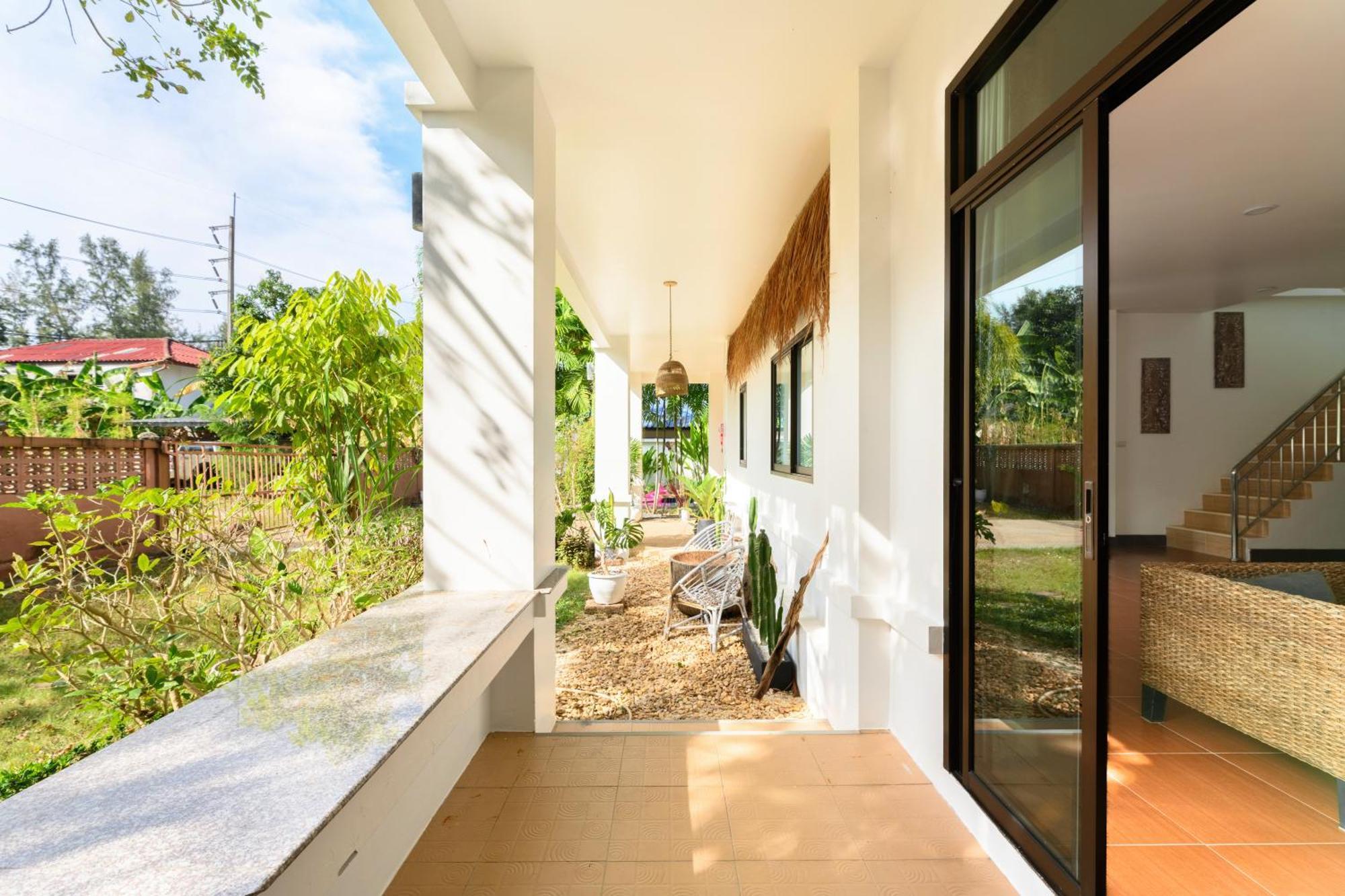Beachfront Pool Villa カマラビーチ エクステリア 写真