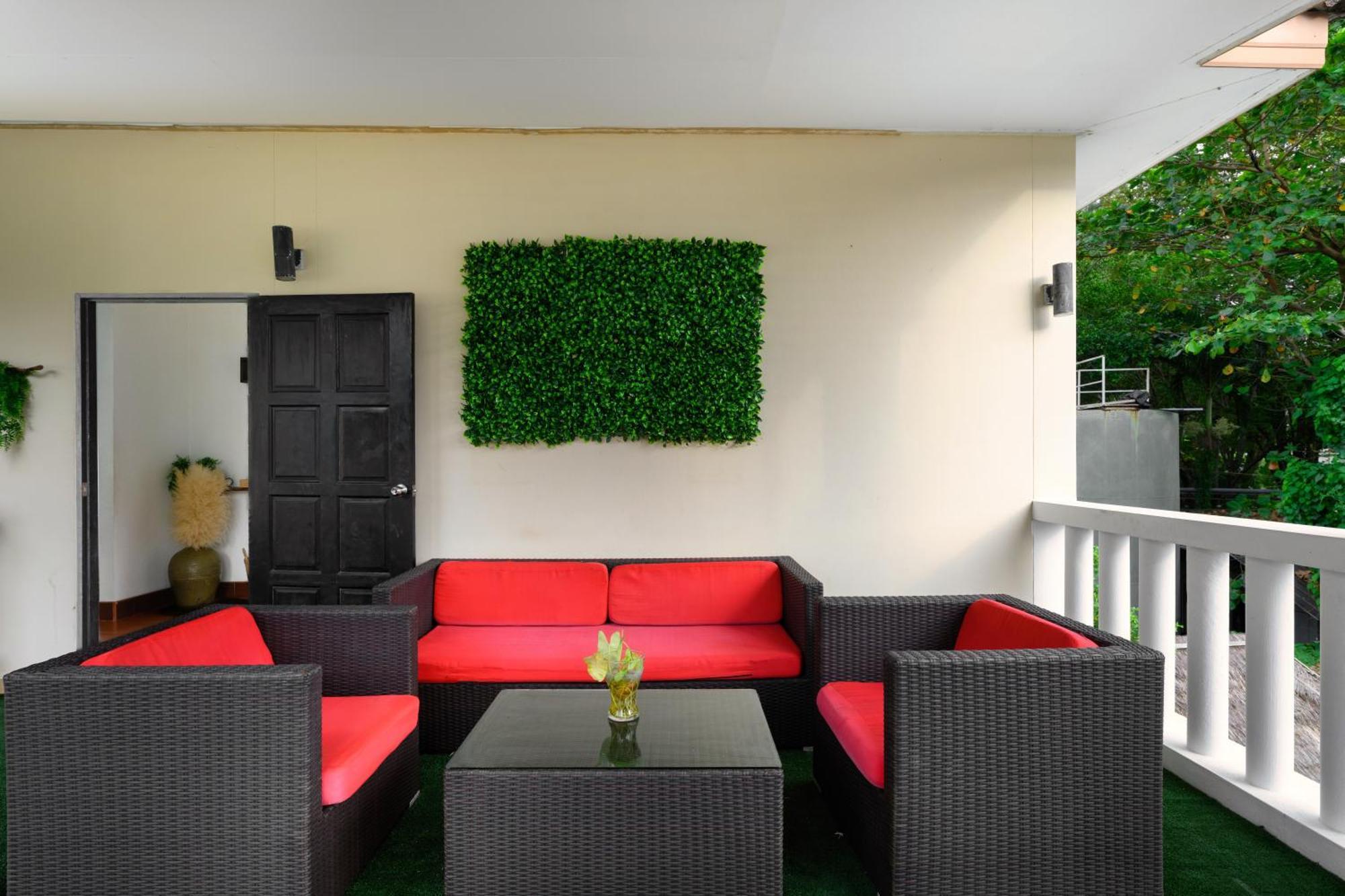 Beachfront Pool Villa カマラビーチ エクステリア 写真