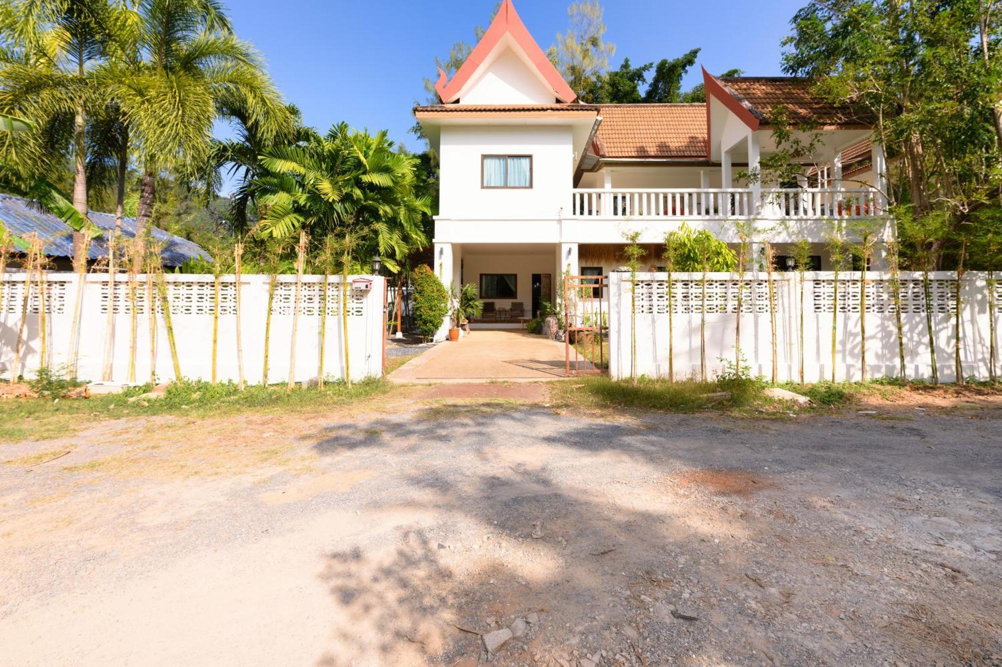 Beachfront Pool Villa カマラビーチ エクステリア 写真